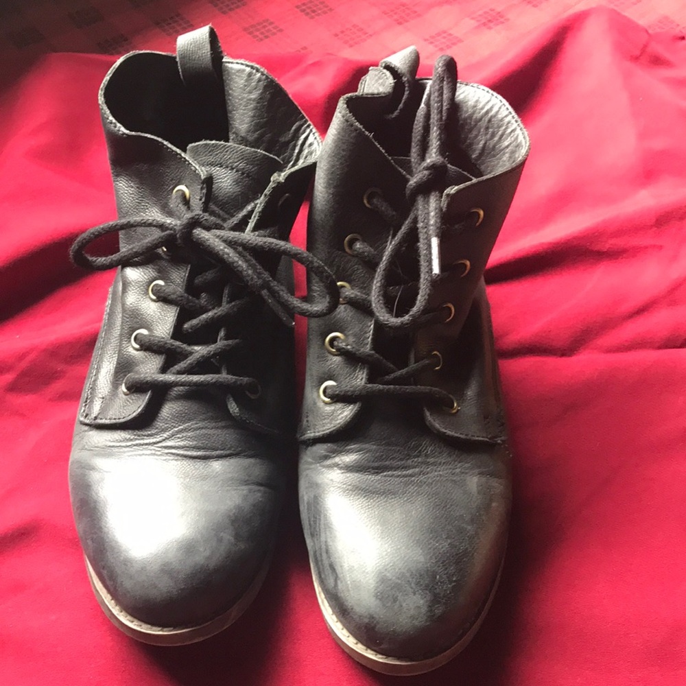 Steve Madden Booties